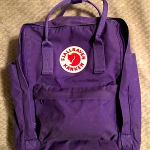 13”fjallraven Kanken with shoulder pads